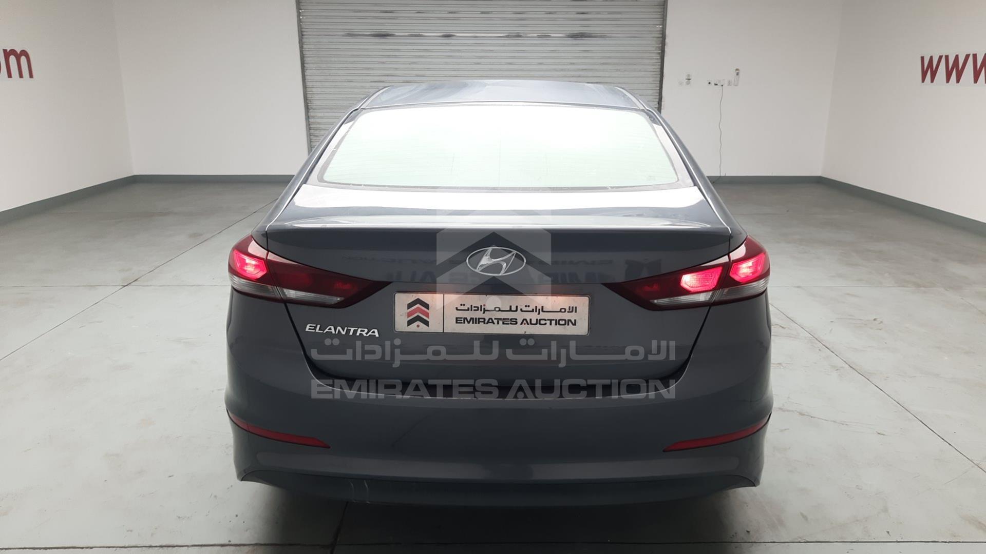 2017 HYUNDAI ELANTRA VIN: KMHD741CXHU399092