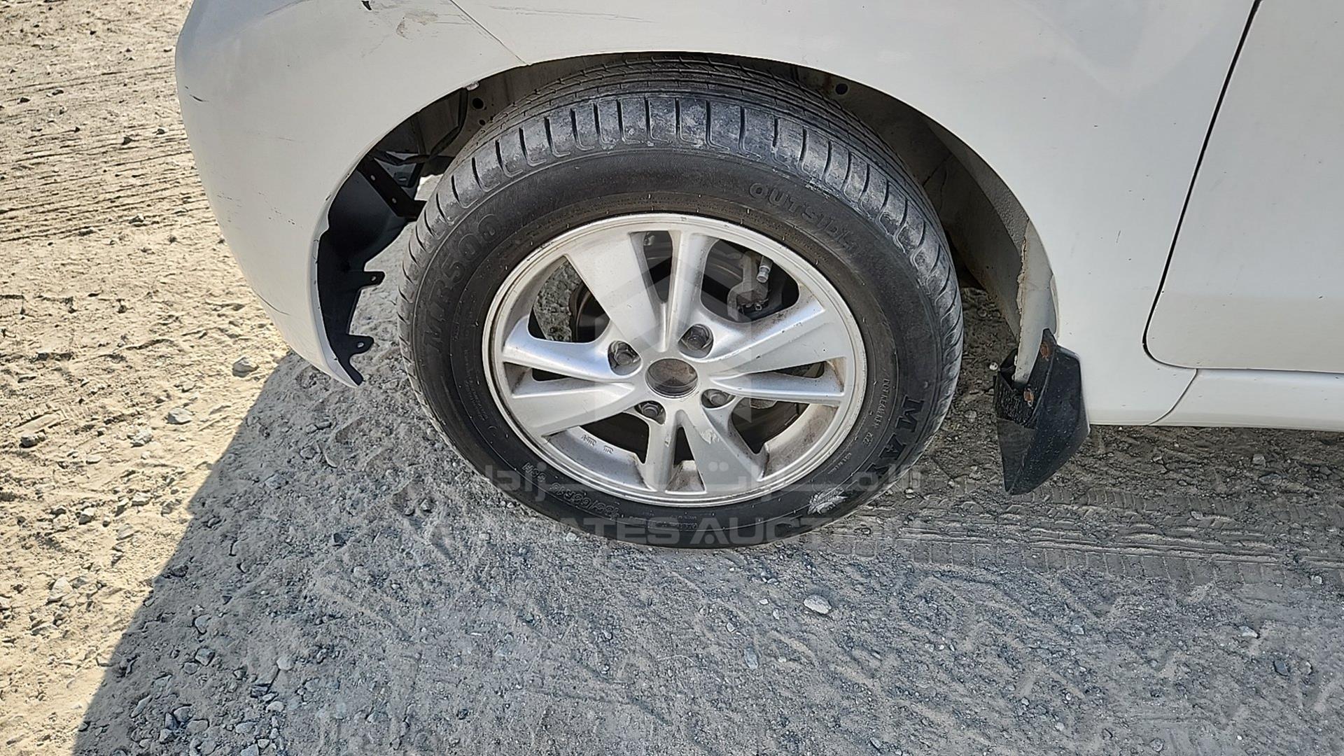 2015 TOYOTA AVANZA VIN: MHKMC13F6FK013658