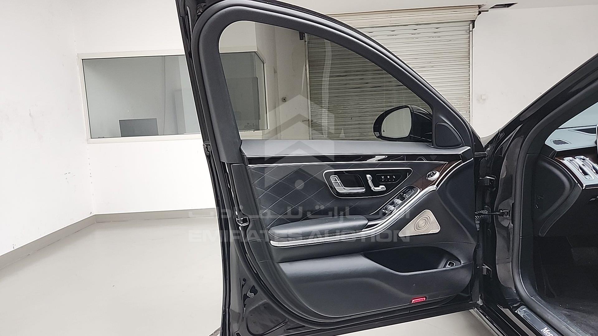 2021 MERCEDES S 580 VIN: W1K6G7GB2MA020939