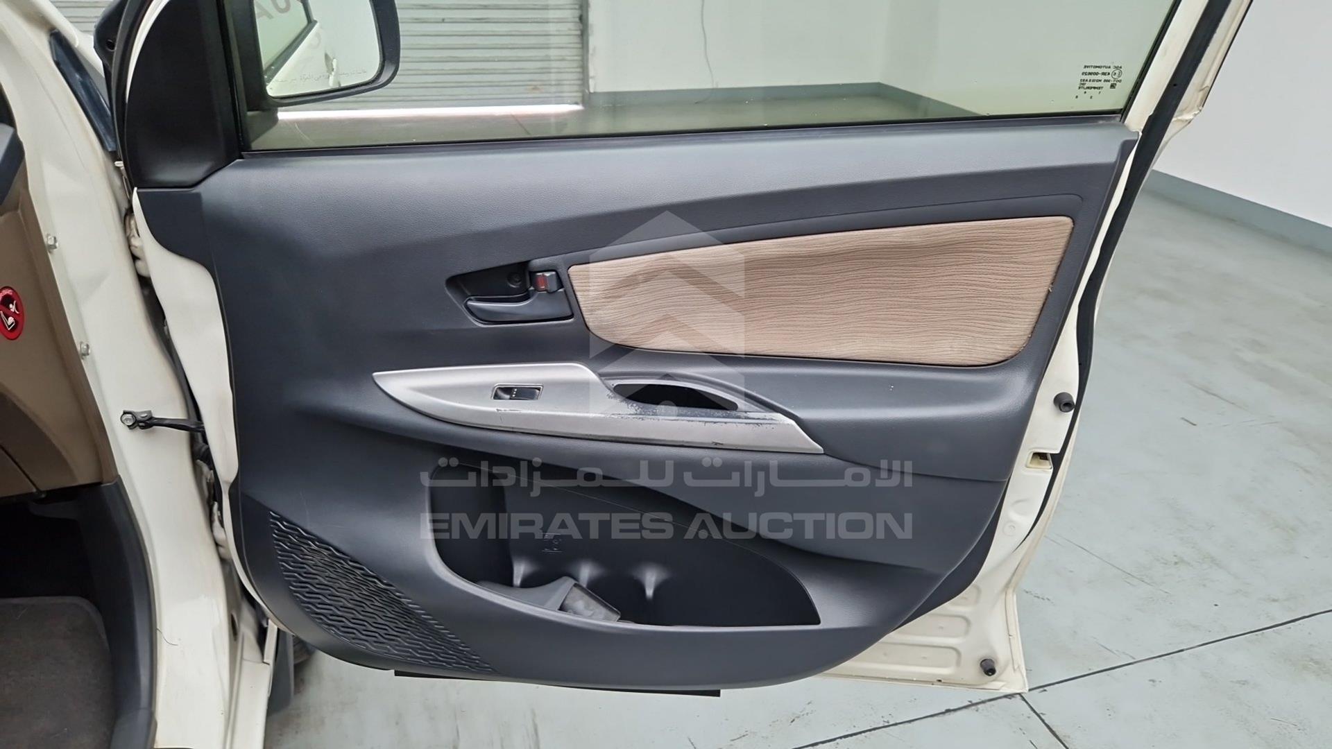2016 TOYOTA AVANZA VIN: MHKMF53F6GK002773