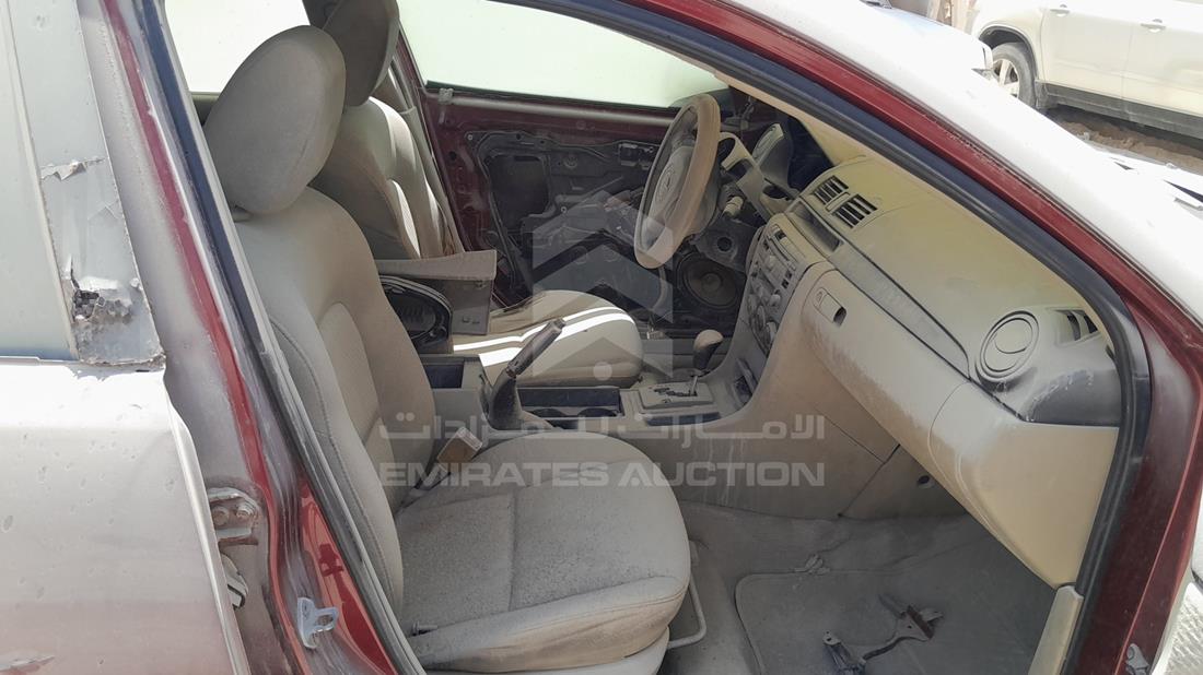 مازدا 3 2006 — زاوية الراكب الأمامي للمقعد — صورة 22