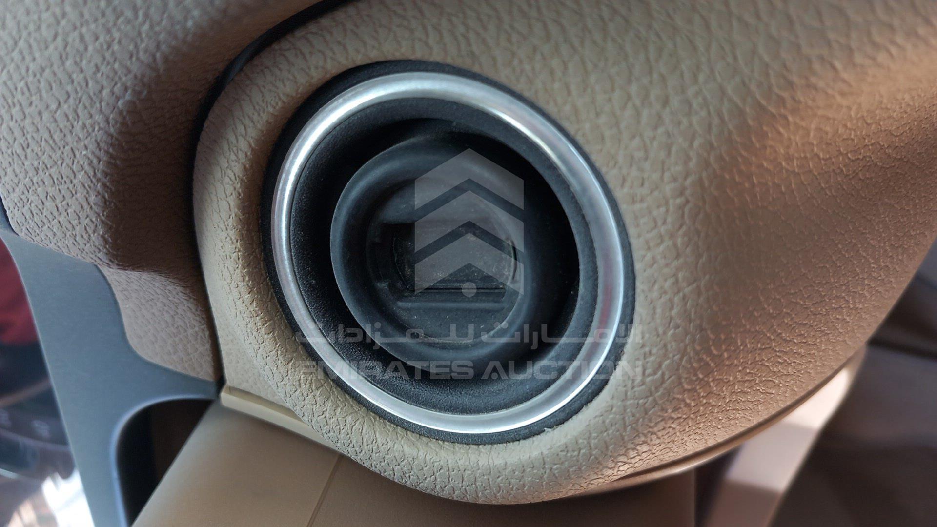 2008 MERCEDES C 180 VIN: WDDGF46X58A126195