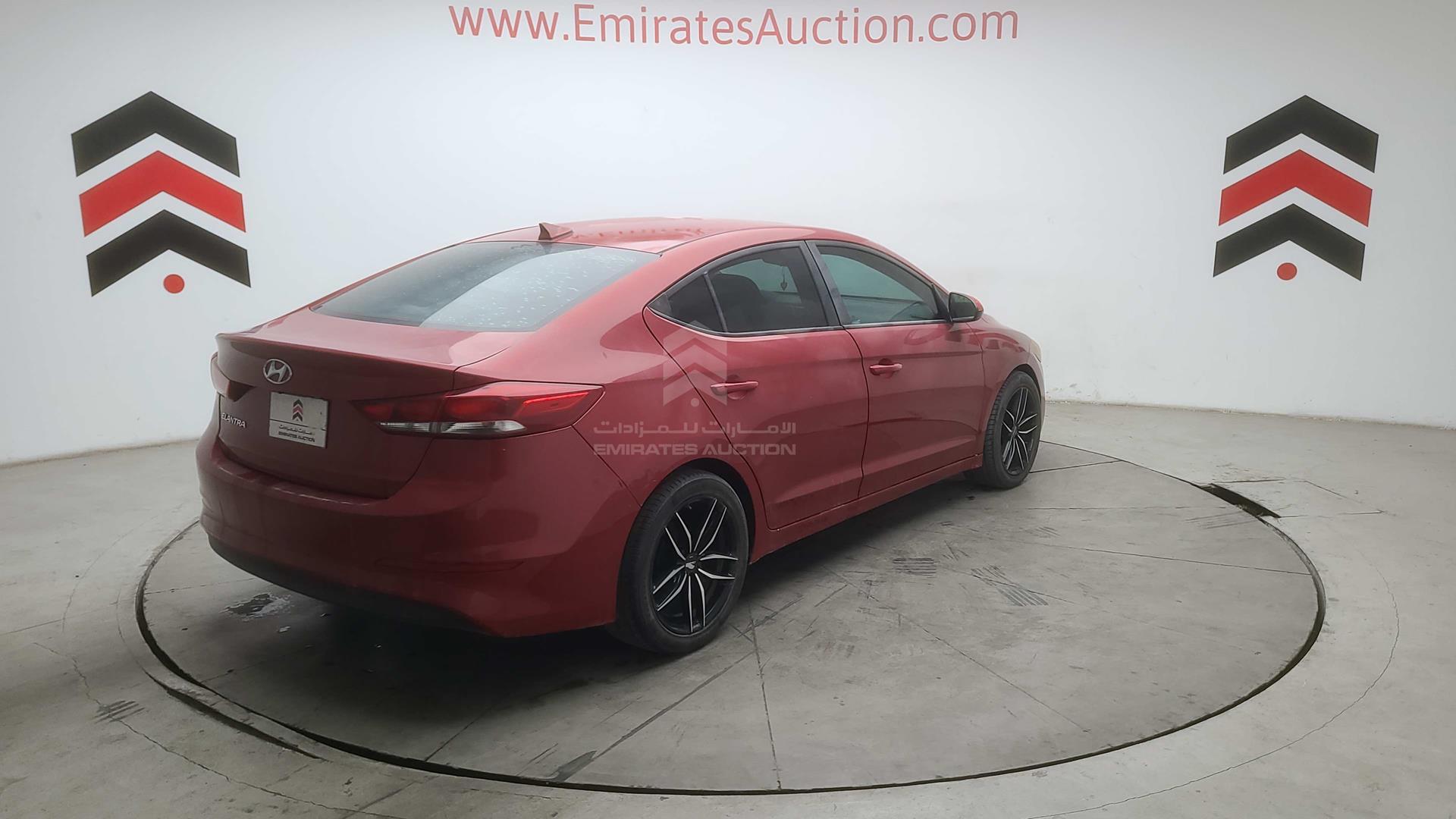 2017 HYUNDAI ELANTRA VIN: KMHD84LFXHU062300