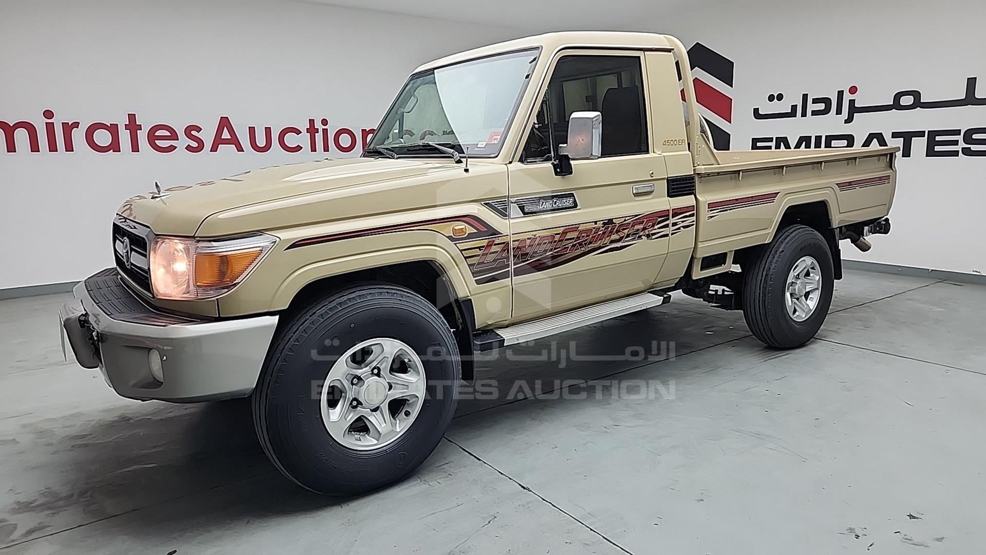 2020 TOYOTA LAND CRUISER VIN: JTFLU73J7LB026139