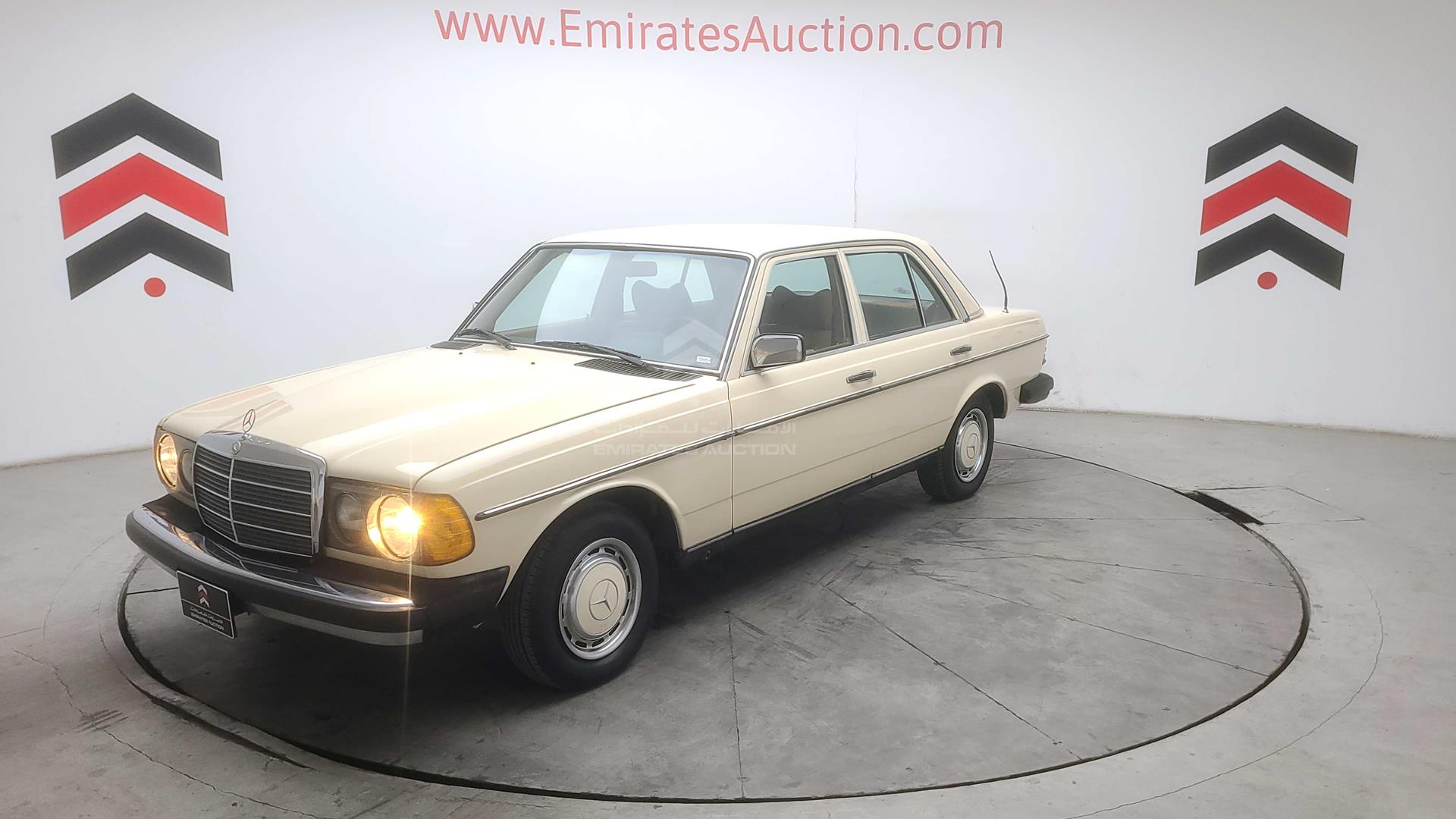 1979 MERCEDES 240D VIN: 12312310113962