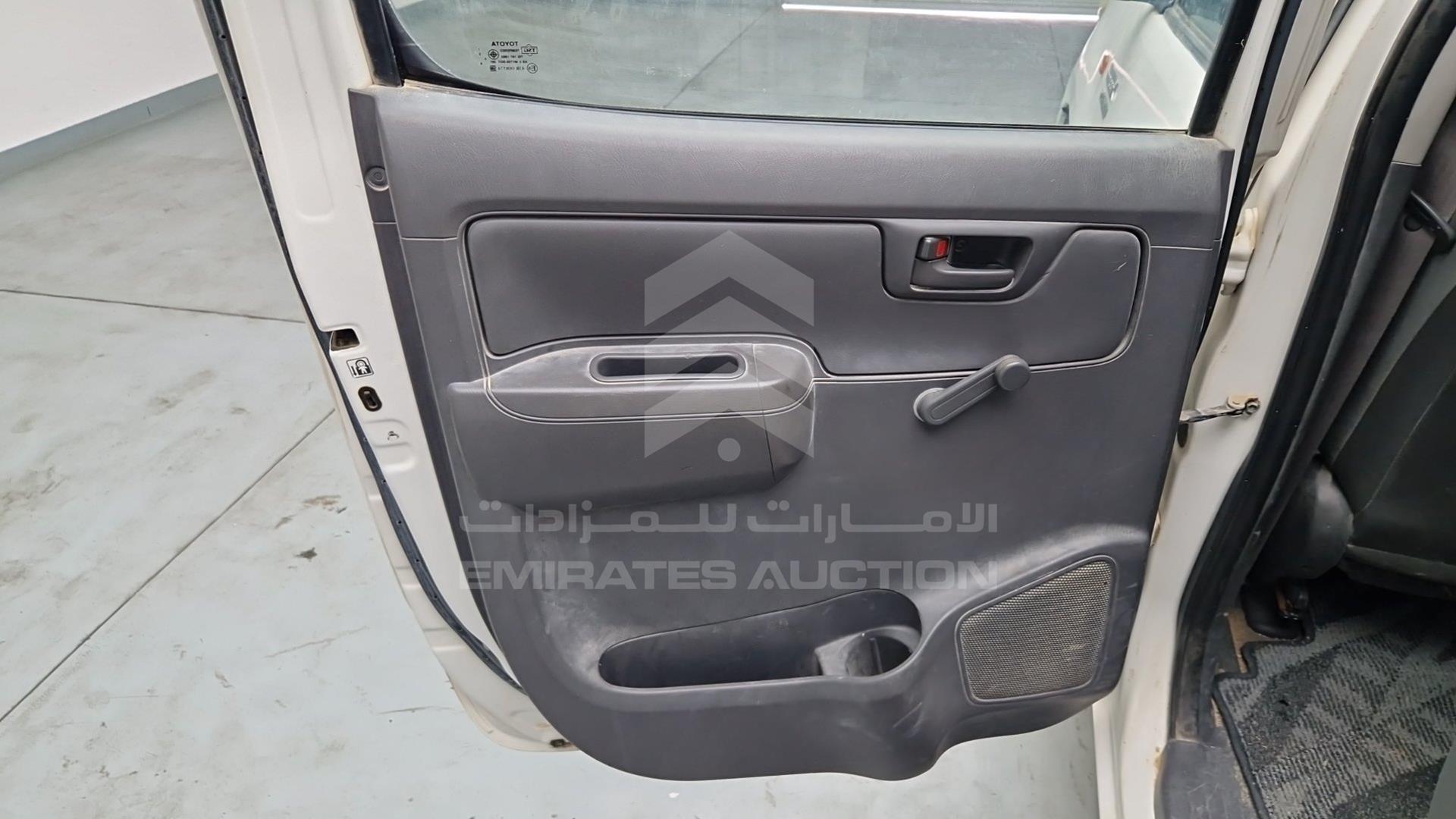 2015 TOYOTA HILUX VIN: MR0EX12G5F2354399
