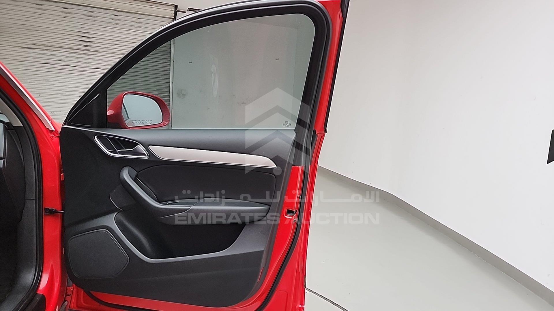 2014 AUDI Q3 VIN: WA1DFAFS4ER000370