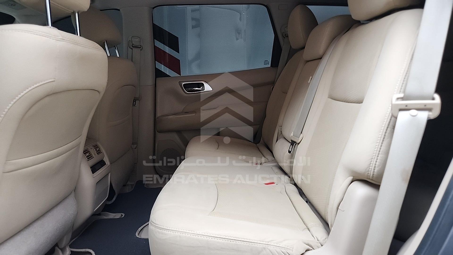 2015 NISSAN PATHFINDER VIN: 5N1AR2M54FC704037