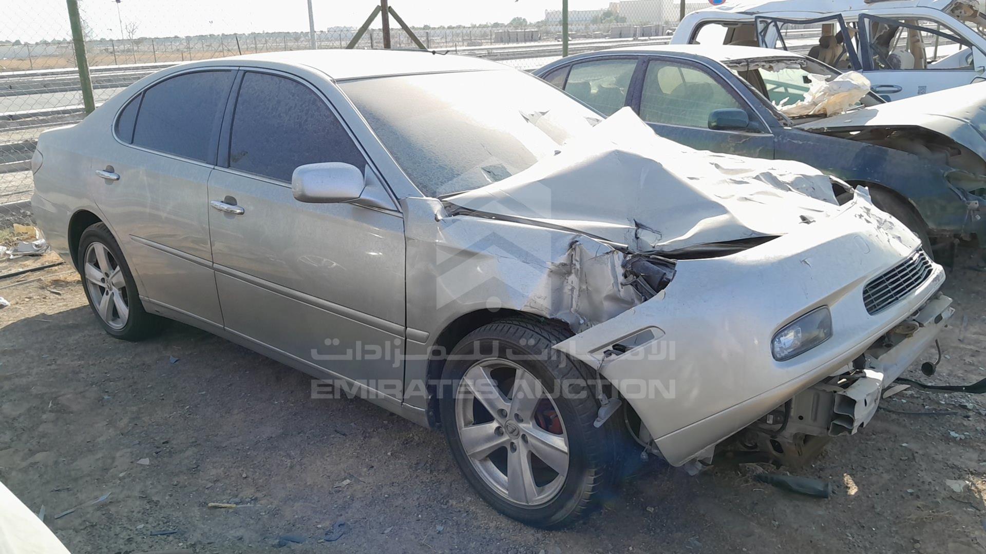 2004 LEXUS ES 330 VIN: JTHBA30G745034853