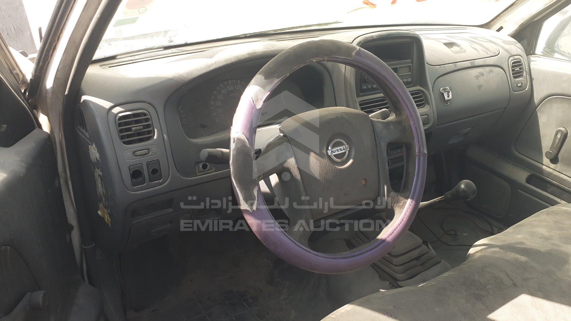2004 NISSAN 2400 VIN: JN6DD22S74X071383