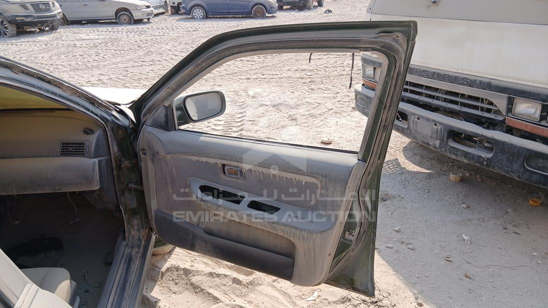 1999 Nissan Sunny — Front Right Door — Photo 24