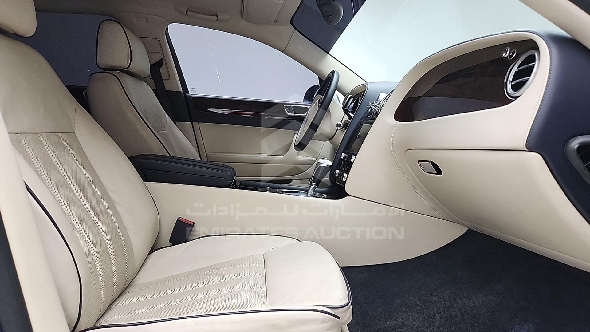 2012 BENTLEY FLYING SPUR VIN: SCBBE53W1CC072662