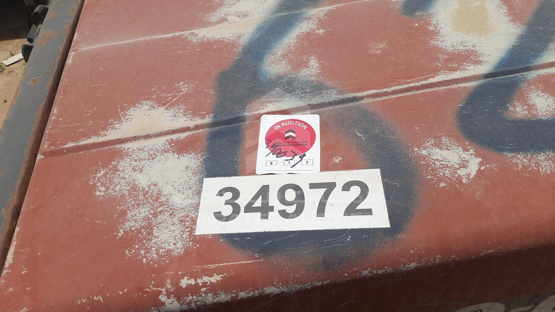 0 TRACTOR --- VIN: 001064401