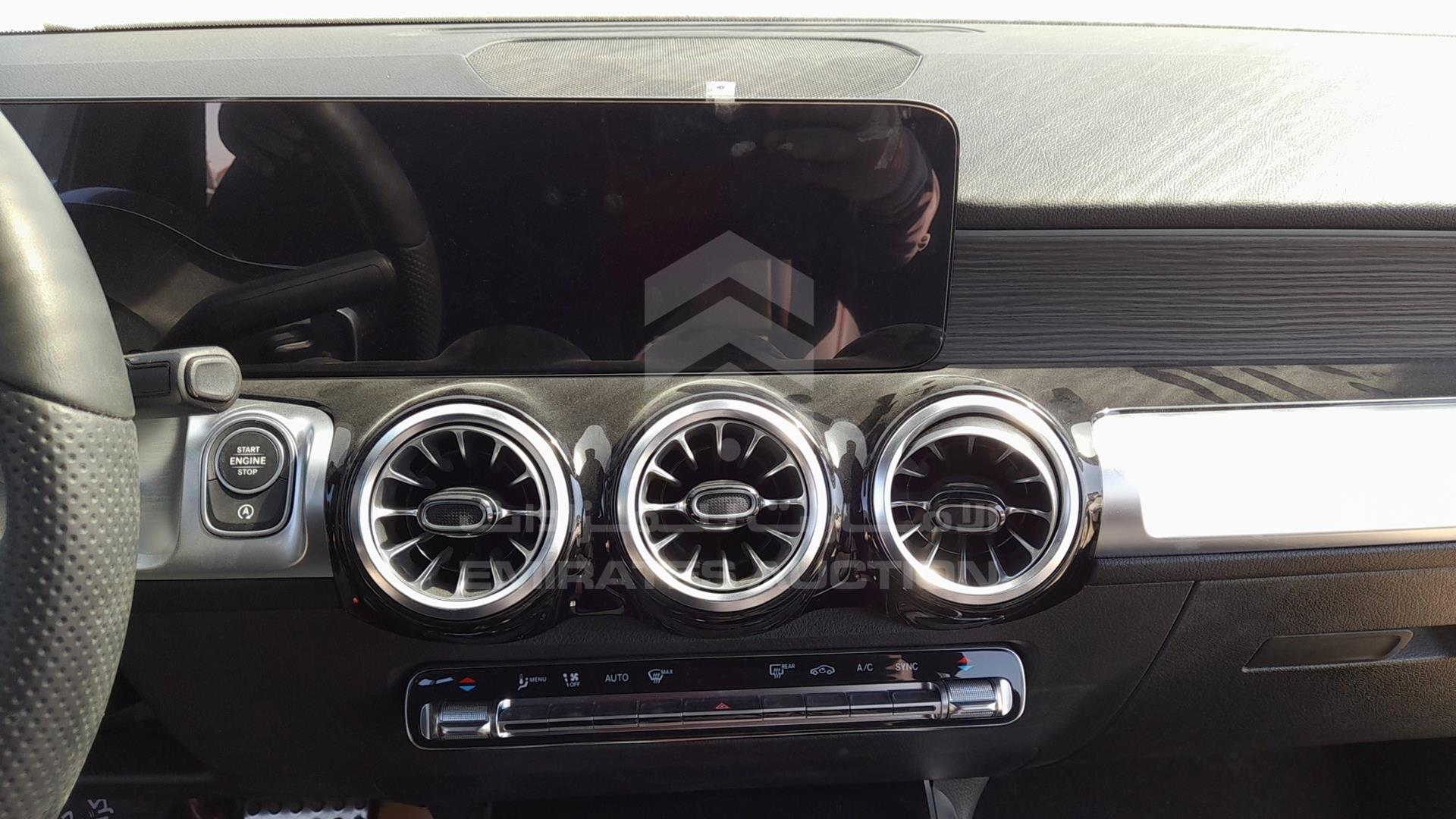 2023 MERCEDES GLB 200 VIN: W1N4M8HB1PW267142