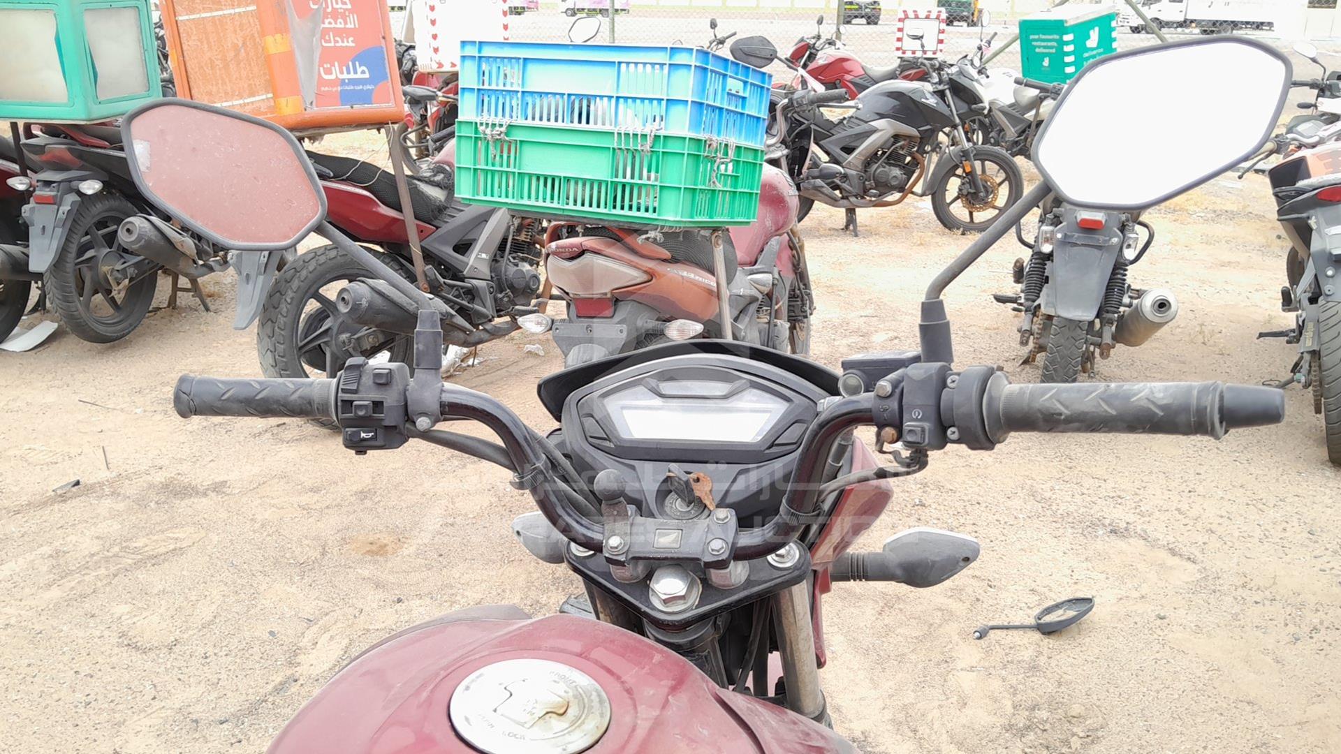 2021 HONDA MOTORBIKE VIN: ME4KC20E3MA000991