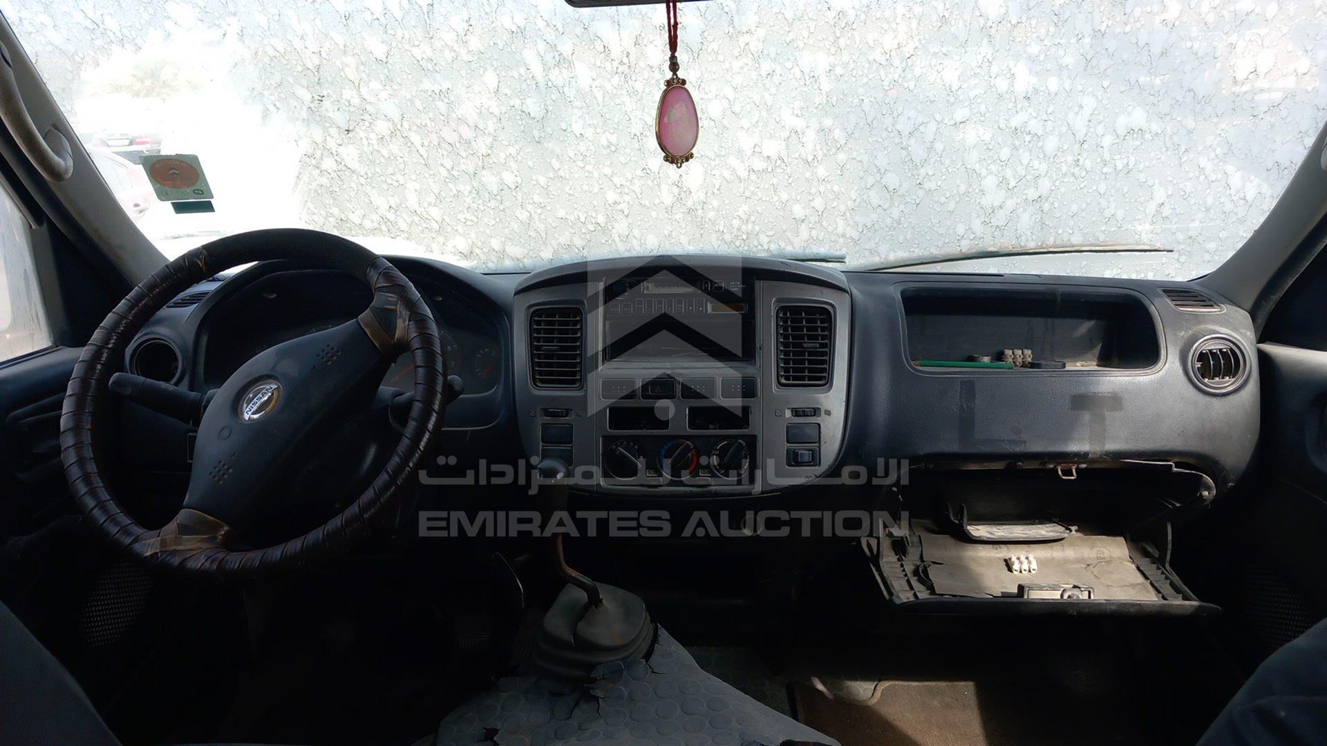 2008 NISSAN URVAN VIN: JN6AE54S98X002389