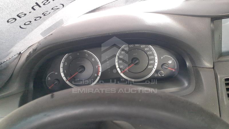 JHMCP26328C404867 Auction: EmiratesAuction Lot: 412009 JHMCP26328C404867 Honda Accord 2008 SILVER Photo 15