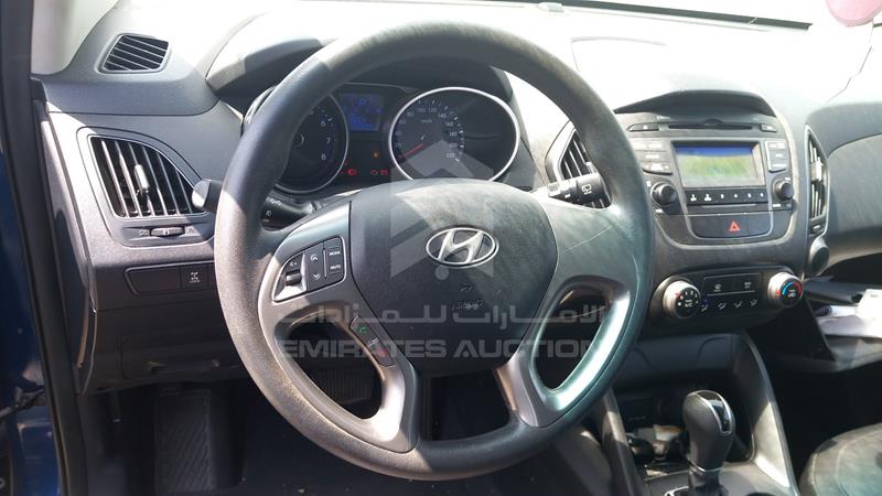 KMHJT81C4EU851006 Auction: EmiratesAuction Lot: 408515 KMHJT81C4EU851006 Hyundai Tucson 2014 BLUE Photo 14