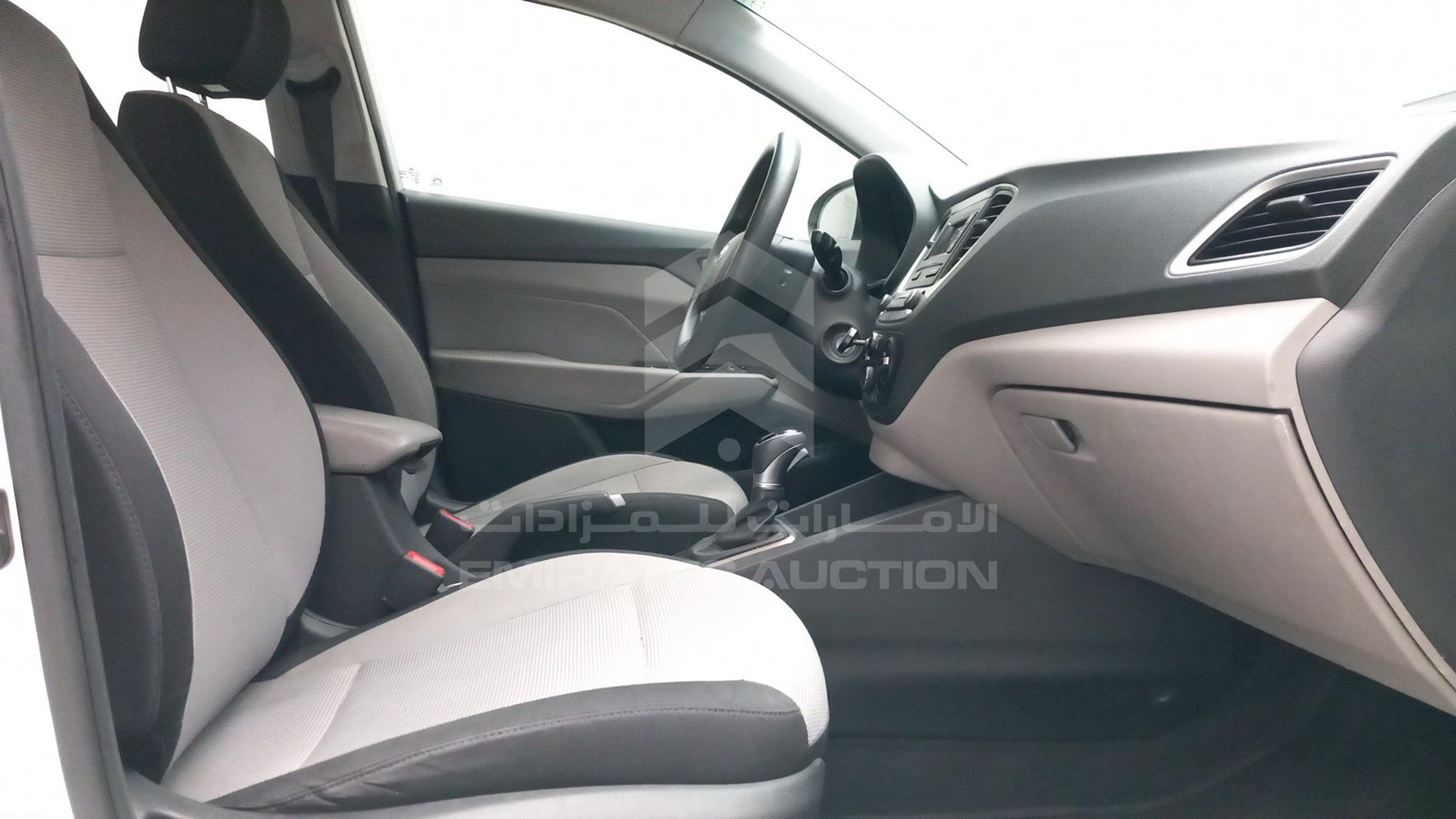 2019 HYUNDAI ACCENT VIN: MALC741C5KM095379