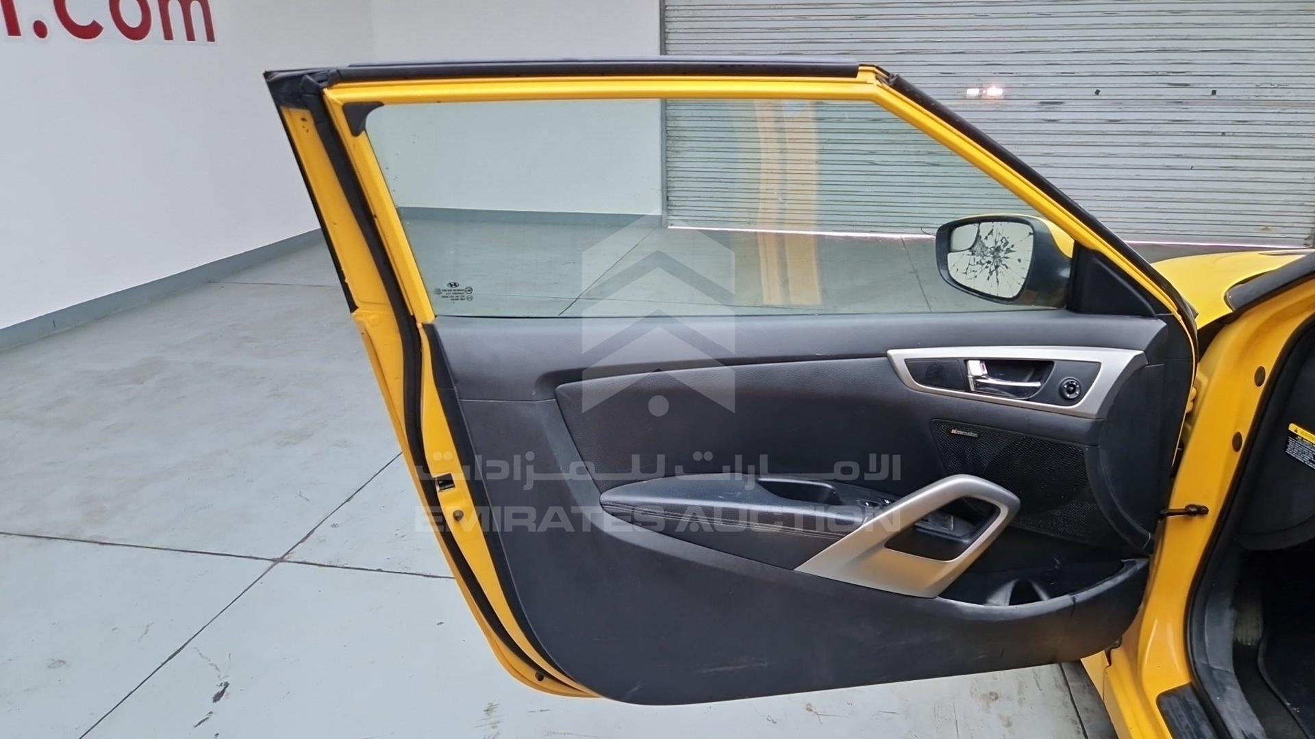 2015 HYUNDAI VELOSTER VIN: KMHTC6AD5FU232499