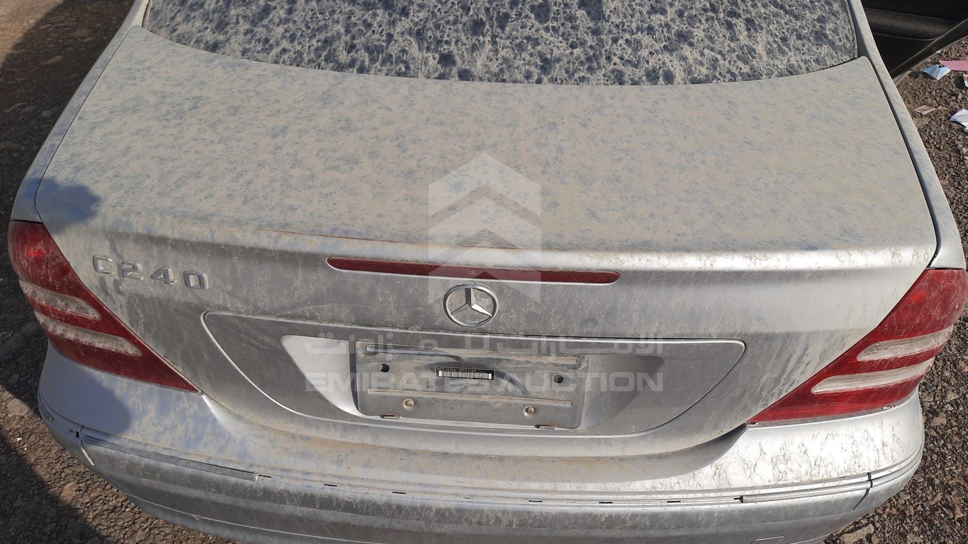 2001 MERCEDES C 240 VIN: WDB2030611F021447