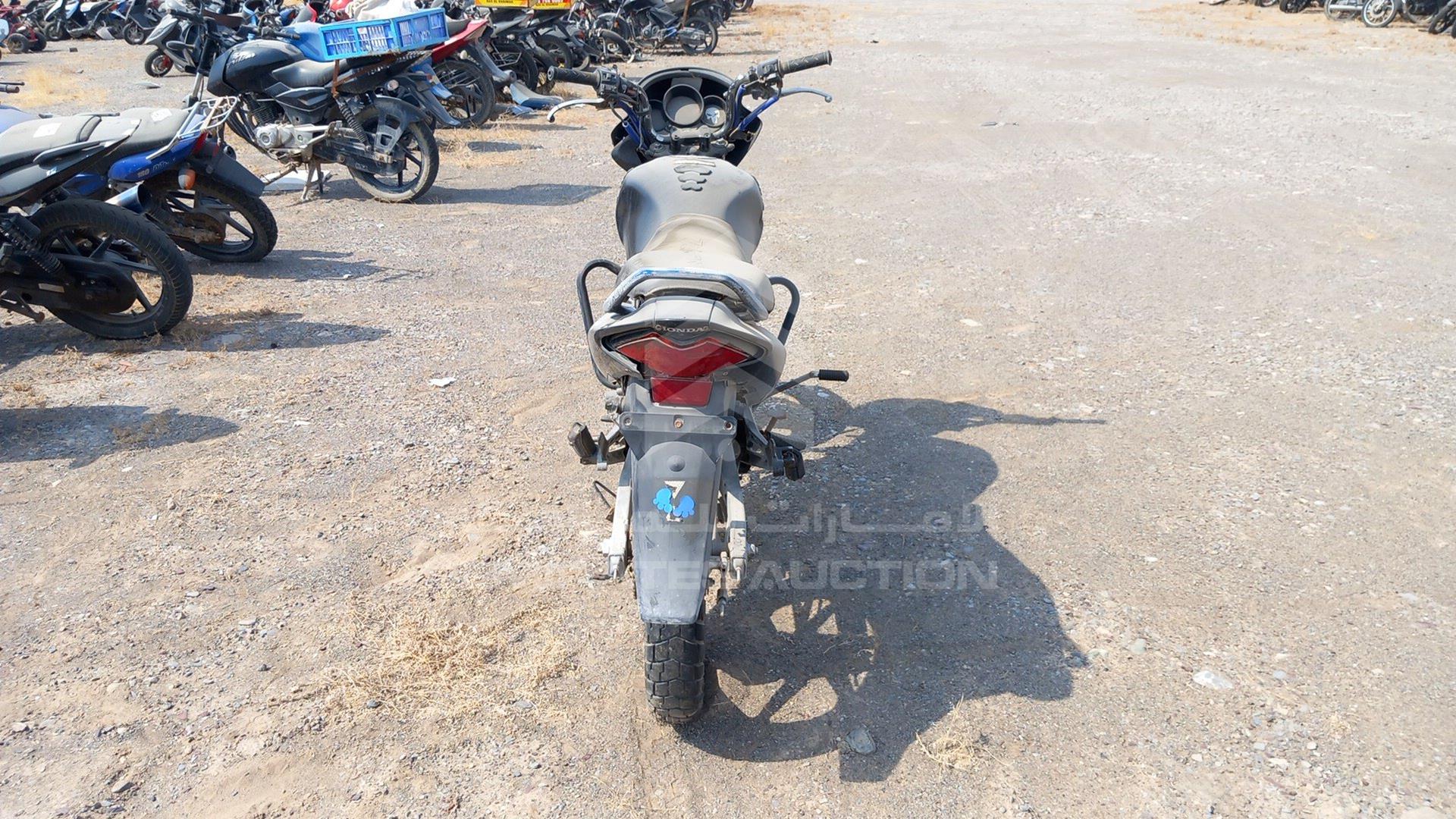 2014 HONDA CBF 150 VIN: ME4KC09CFE8755432