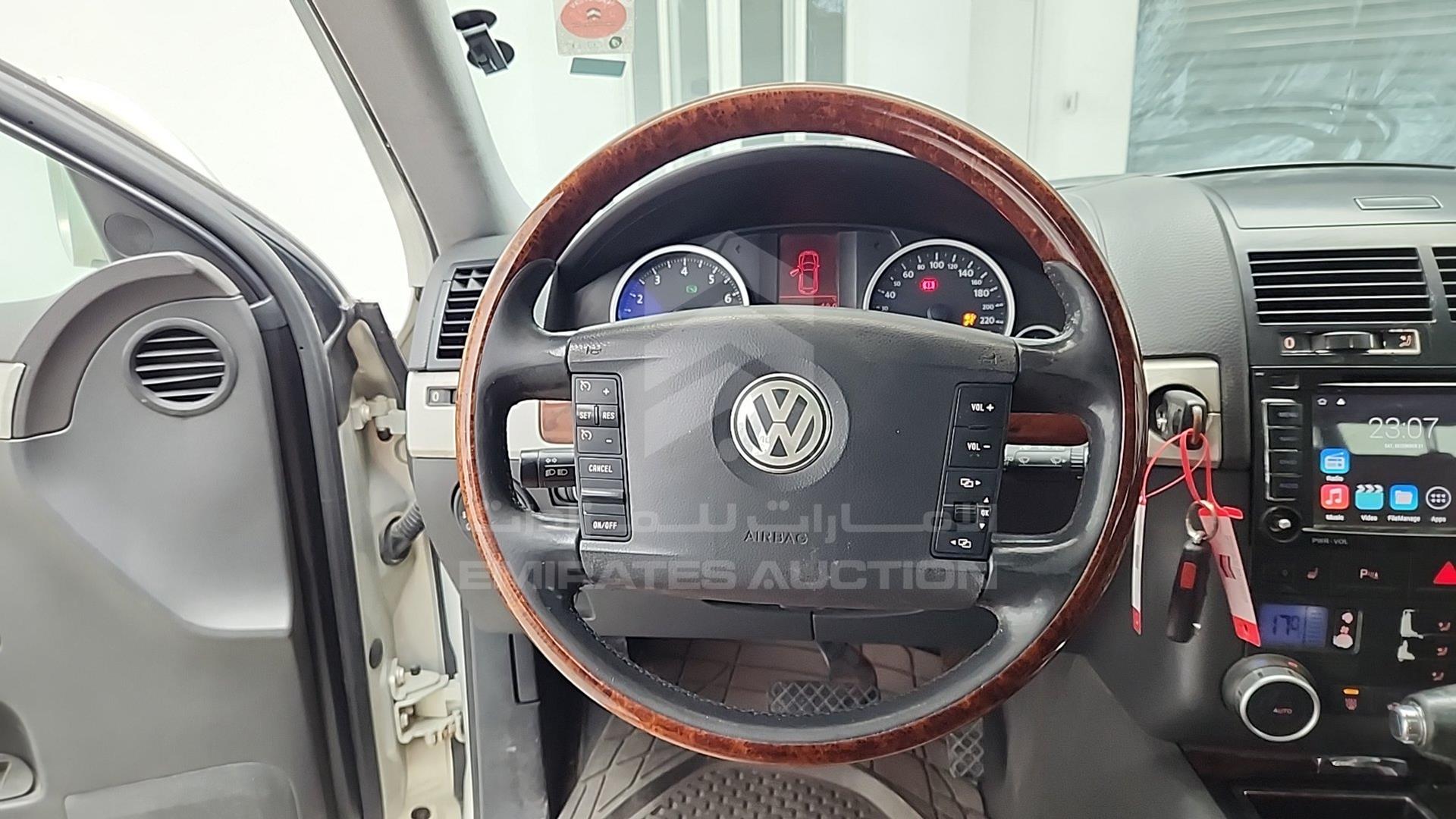 2008 VOLKSWAGEN TOUAREG VIN: WVGAL27L38D050267