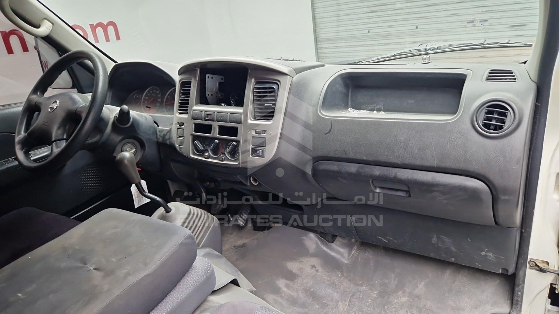 2010 NISSAN URVAN VIN: JN6AE54S1AX020701