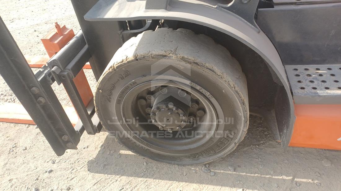 Toyota — Front Left Tyre — Photo 31