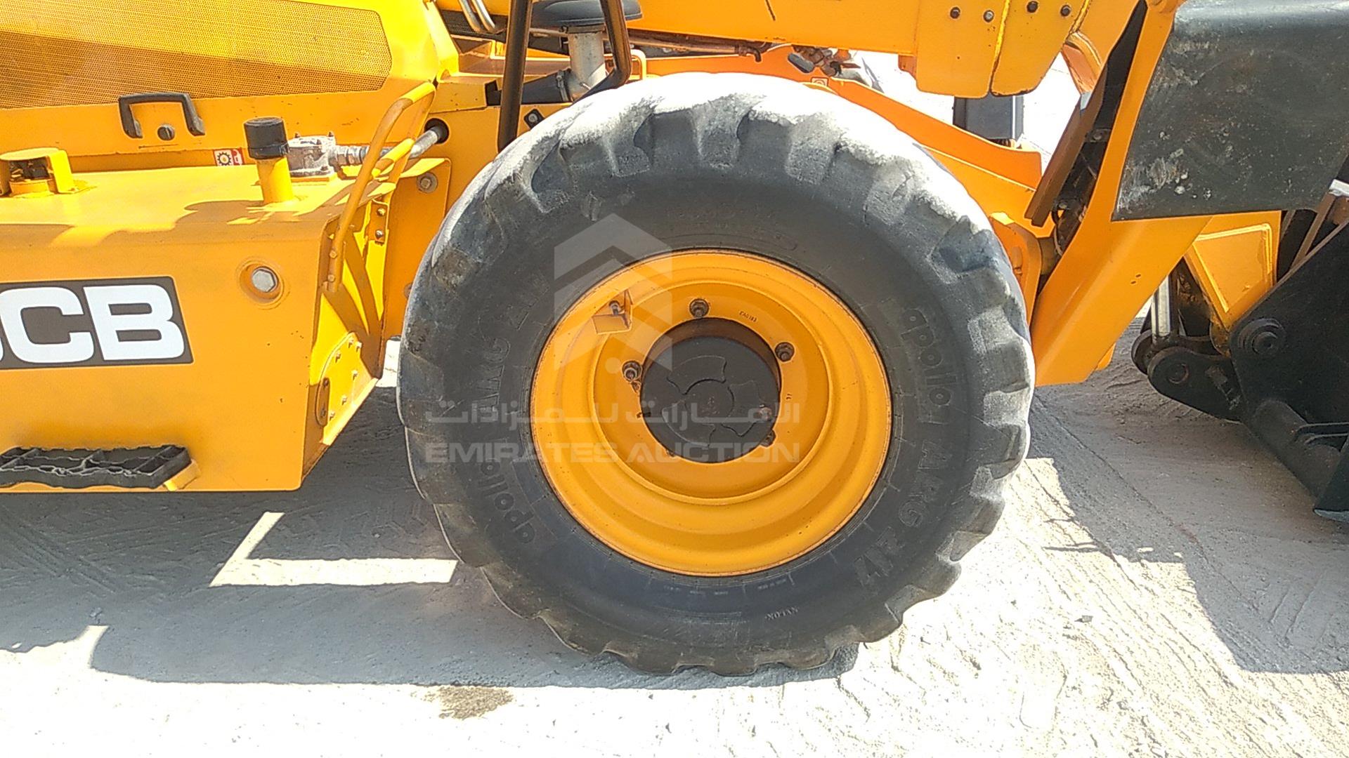 2021 JCB --- VIN: HAR5DB5MK01918240