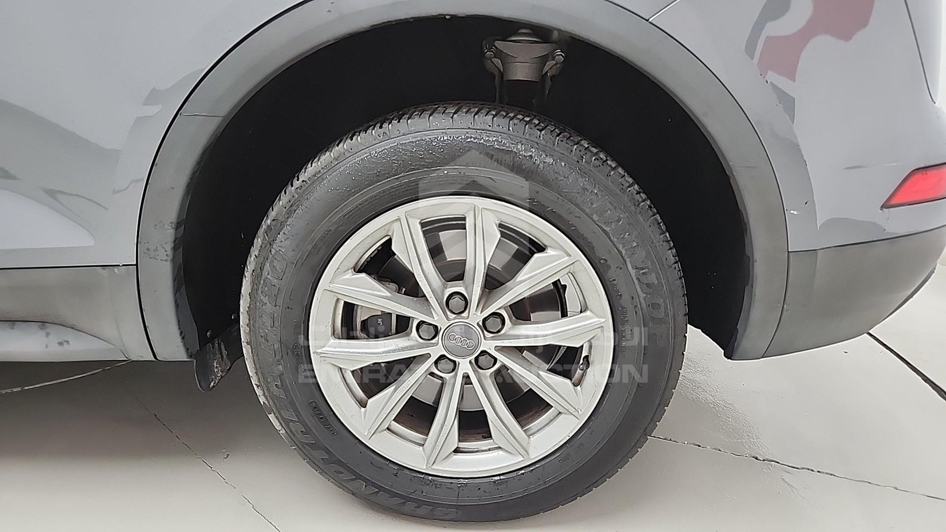 2018 AUDI Q5 VIN: WA1ZZZFY9J2129028
