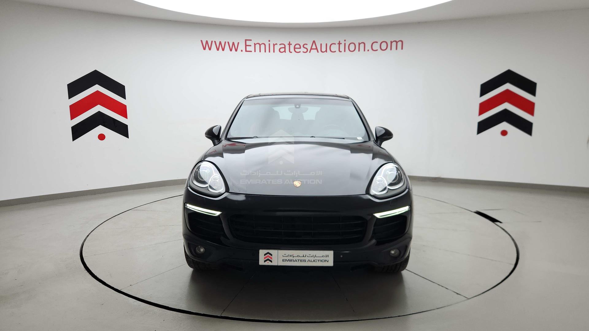 2016 PORSCHE CAYENNE VIN: WP1AA2A28GKA13573