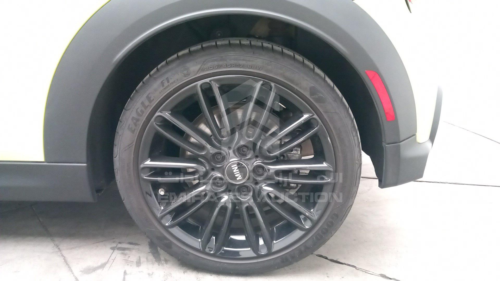 2023 MINI COOPER S VIN: WMW53DH0XP2S73659