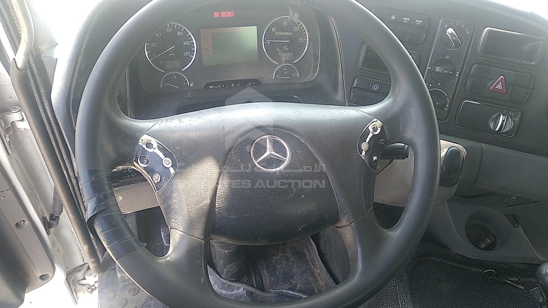 2012 MERCEDES --- VIN: WDB9333051L676473