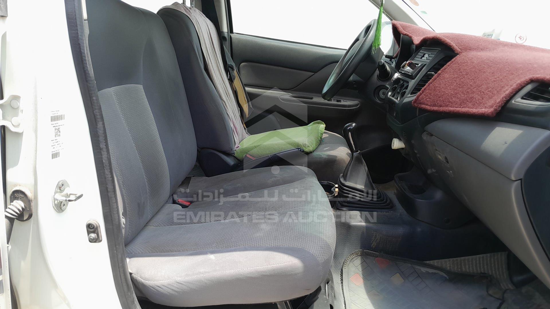 2016 MITSUBISHI L 200 VIN: MMBJNKJ40GH065288