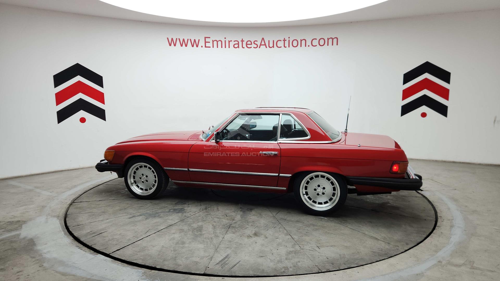 1984 MERCEDES SL 380 VIN: WDB1070451A002095