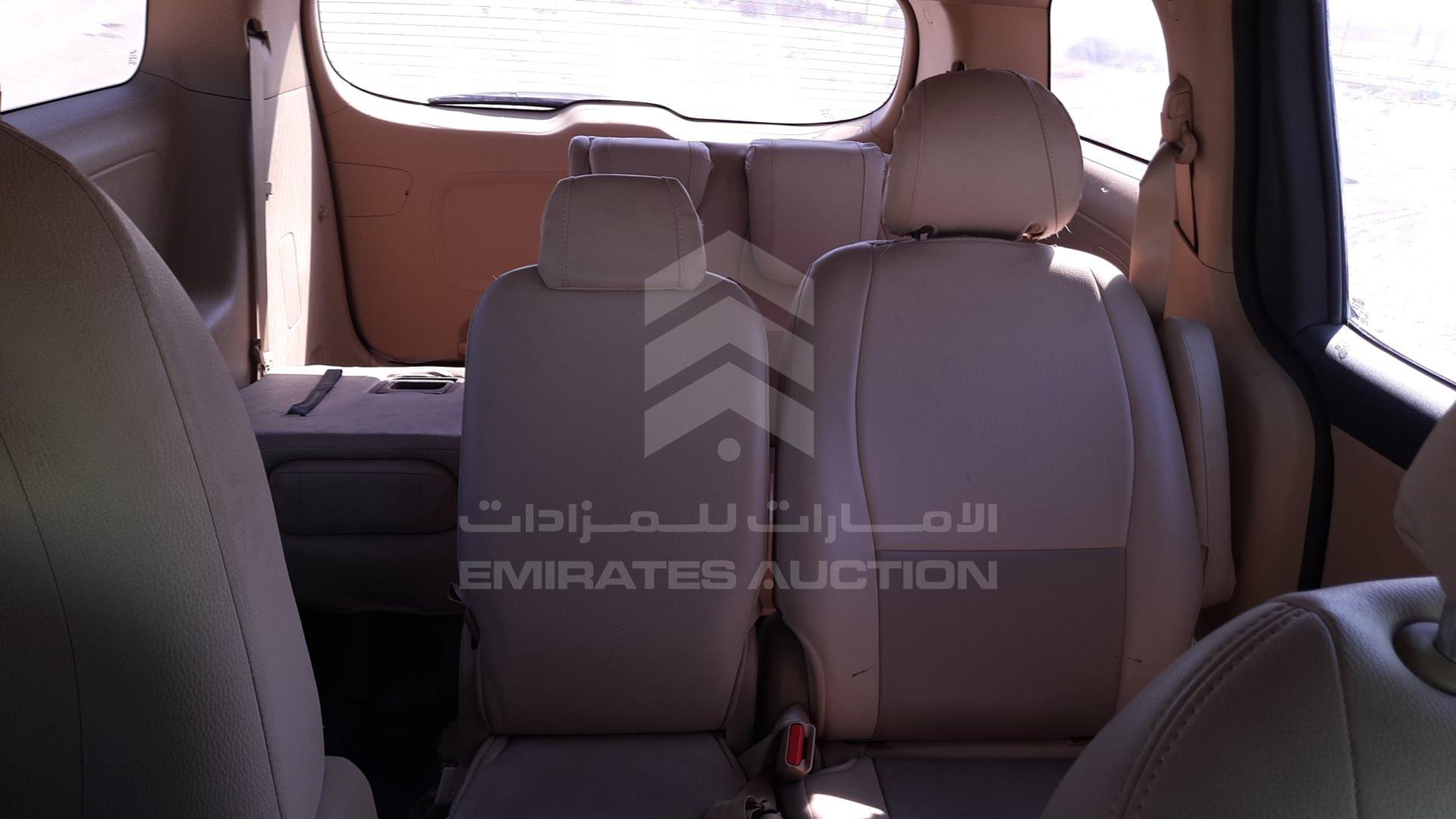 2016 KIA CARNIVAL VIN: KNAMB8127G6168278