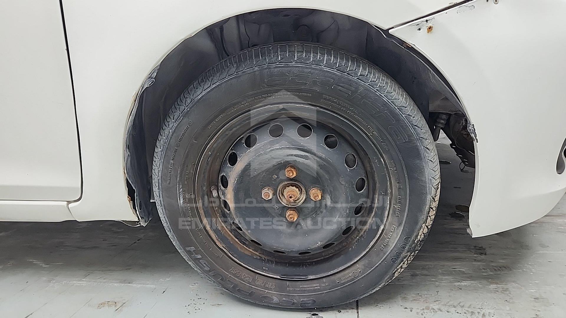 2009 TOYOTA YARIS VIN: JTDBW923X94025402