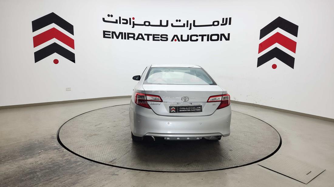 2014 Toyota Camry — Rear Left Angle — Photo 10