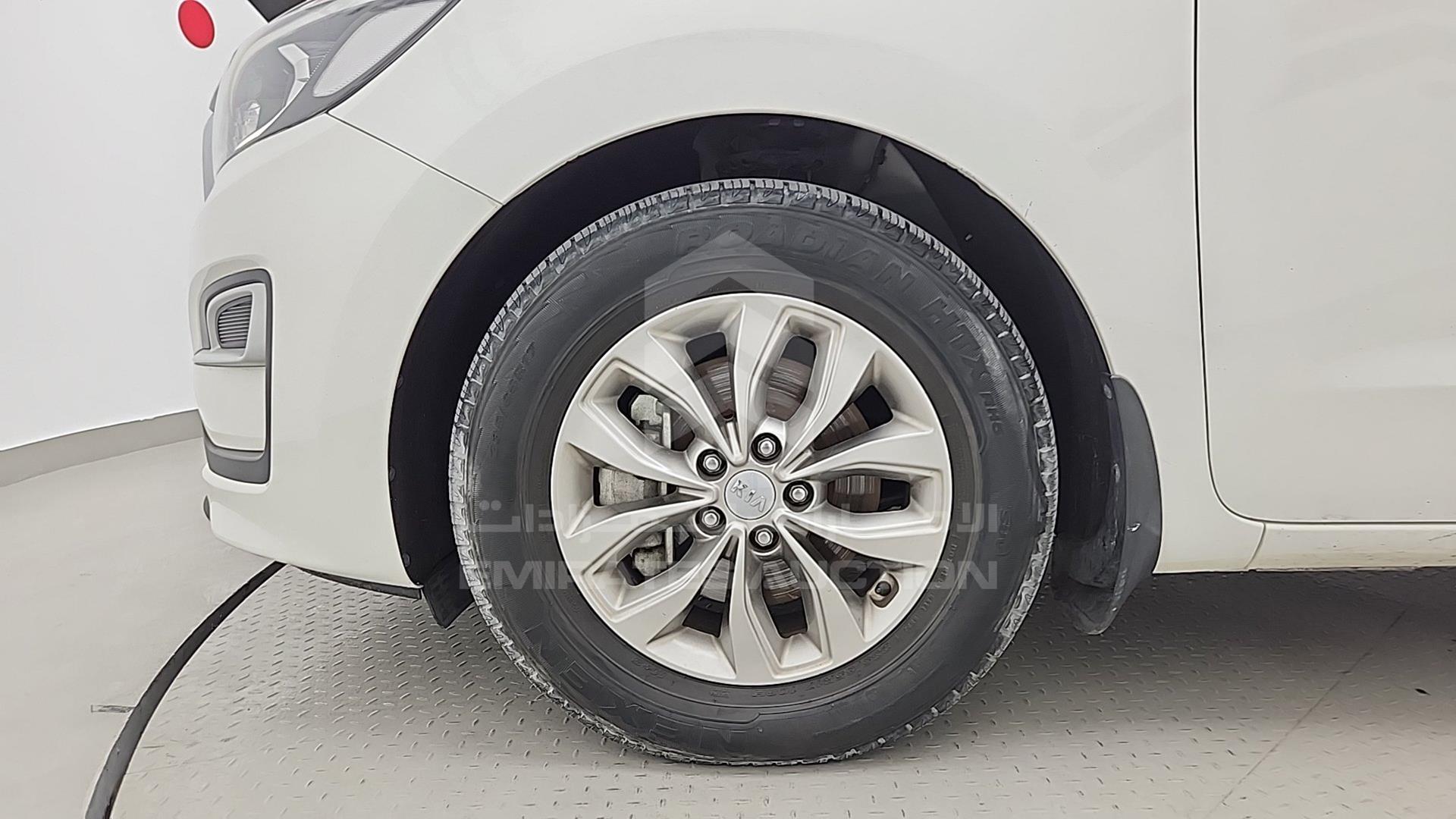 2020 KIA CARNIVAL VIN: KNAMB8123L6623802