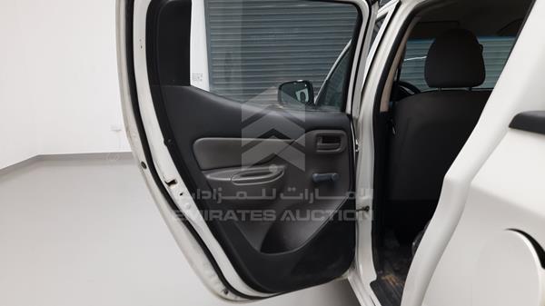 MMBJNKJ30GH045283 Mitsubishi L 200