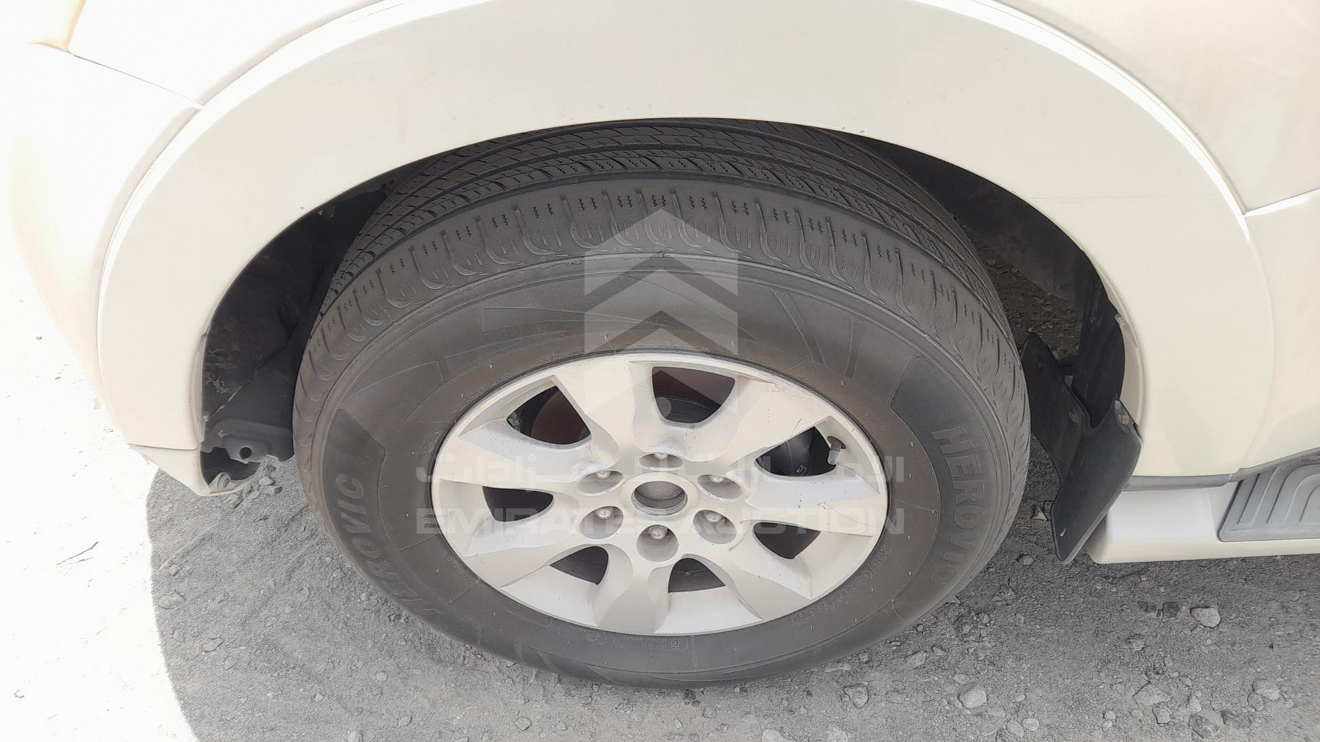 2010 MITSUBISHI PAJERO VIN: JMYLRV95WAJ711426