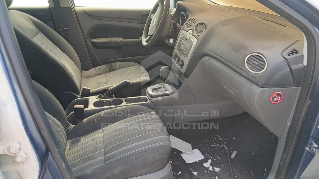 2010 Ford Focus — Front Right Passenger Seat View — Photo 23