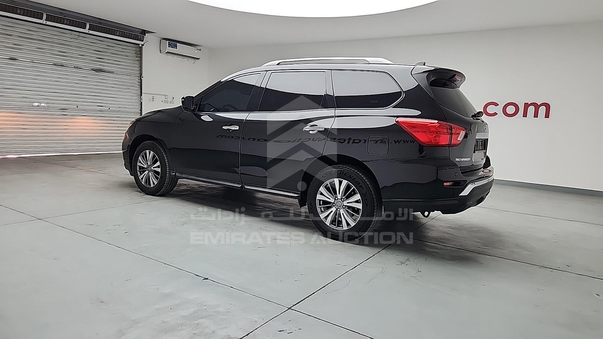 2020 NISSAN PATHFINDER VIN: 5N1DR2BN1LC585357