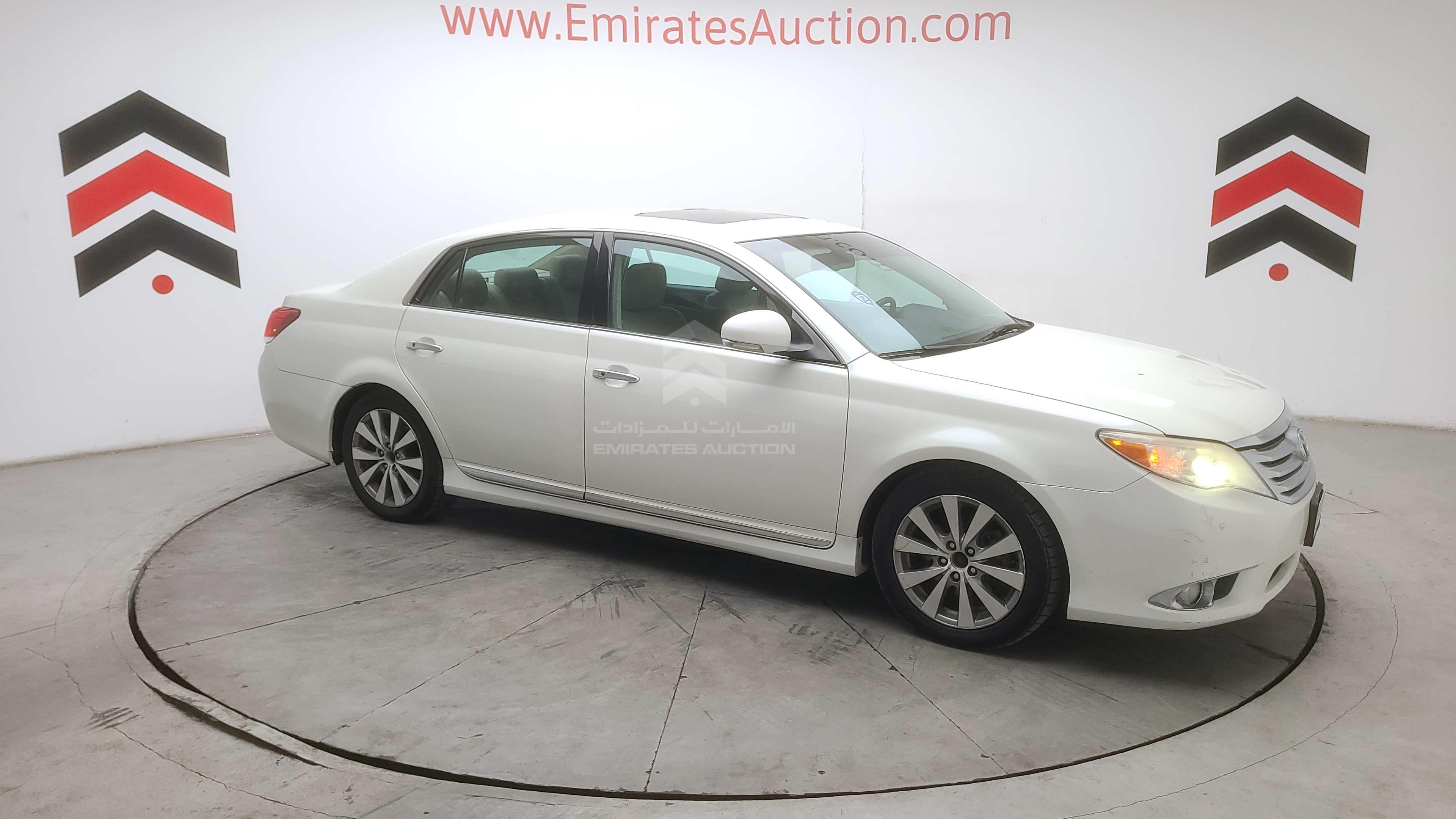4T1BK36B2BU405586 - 2011 Toyota Avalon - #489716