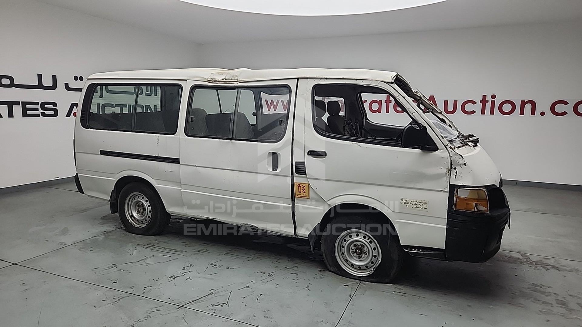 2004 TOYOTA HIACE VIN: JTCFR119347101604