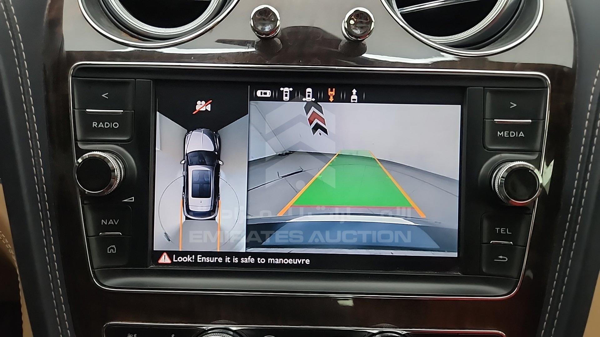 2020 BENTLEY BENTAYGA VIN: SJAAL1ZV6LC030267