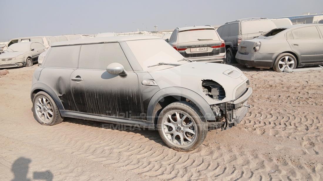 ميني كوبر اس 2010 — الزاوية الأمامية اليمنى — صورة 9