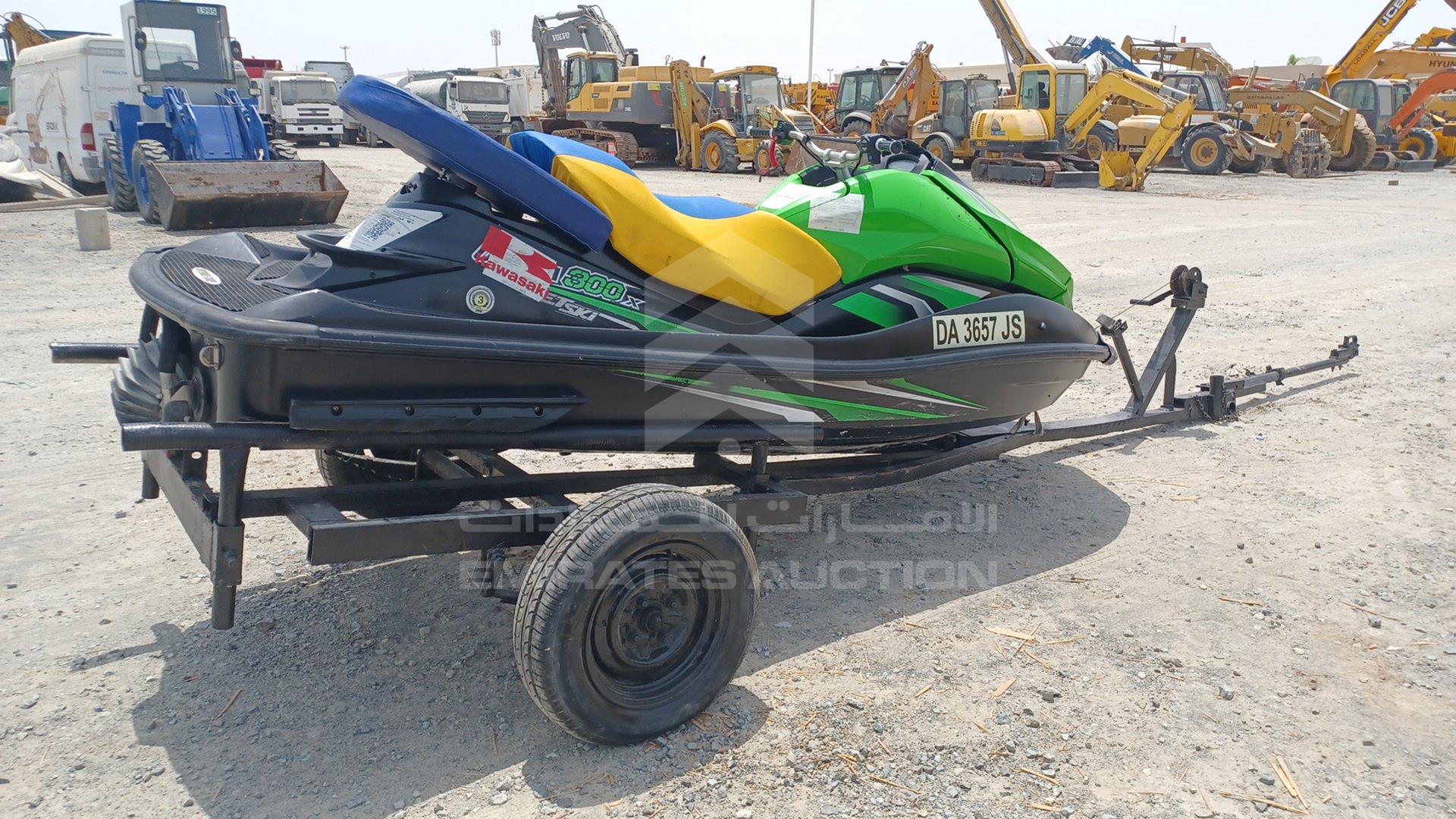 2011 JET SKI + TROLLEY KAWASAKI VIN: USKAW30978B111