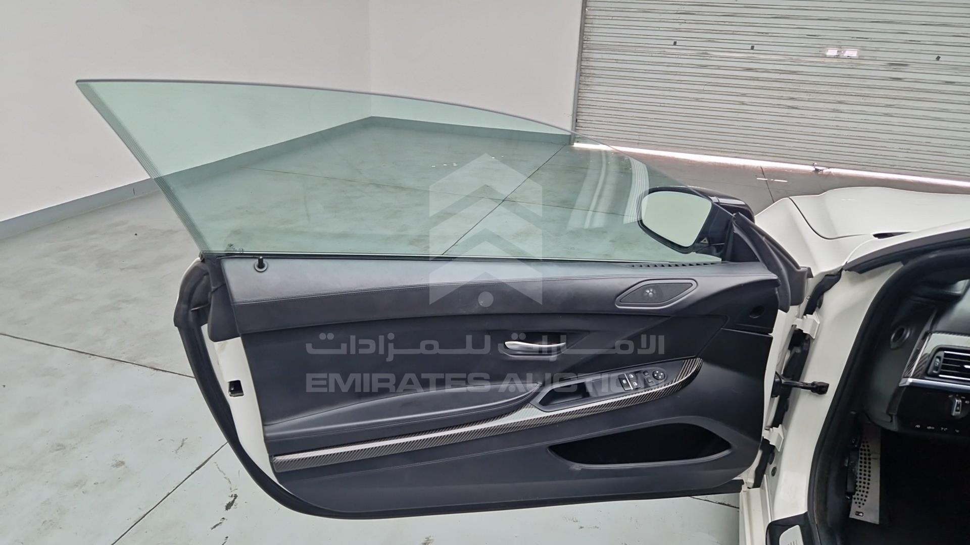 2013 BMW M6 VIN: WBSLX9C5XDC968527